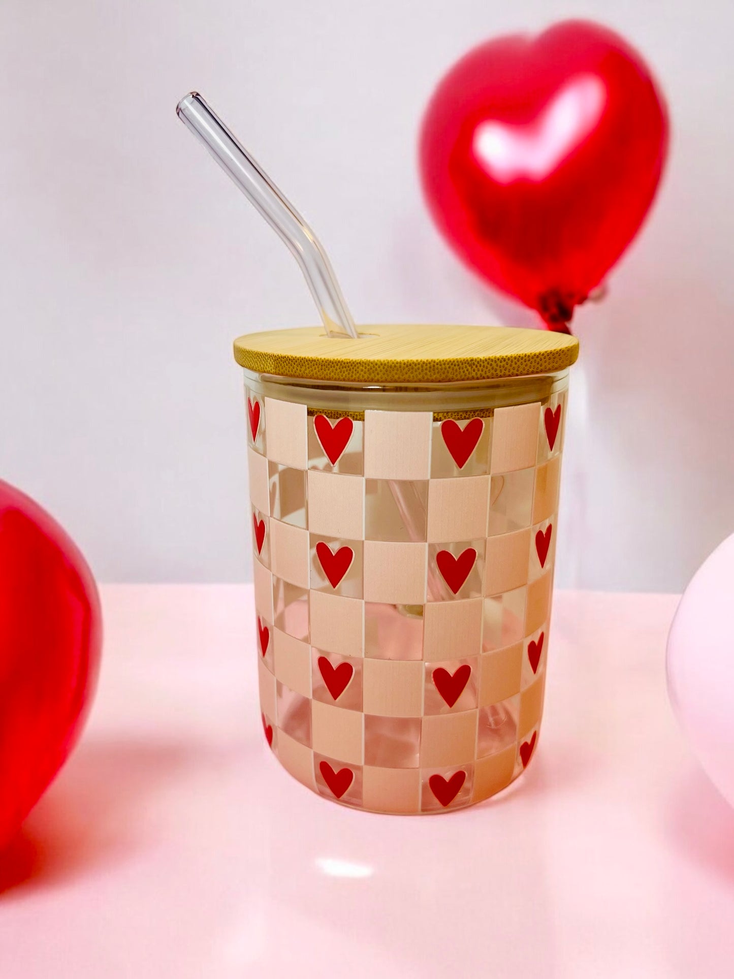 Checkered Red Hearts 17 oz Glass Mug