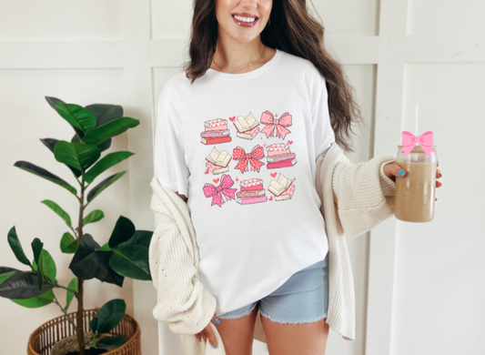 Coquette Bows Book Lover T-Shirt