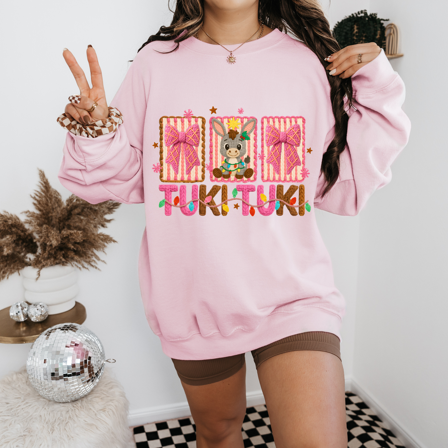 Faux Yarn Tuki-Tuki Christmas Sweatshirt